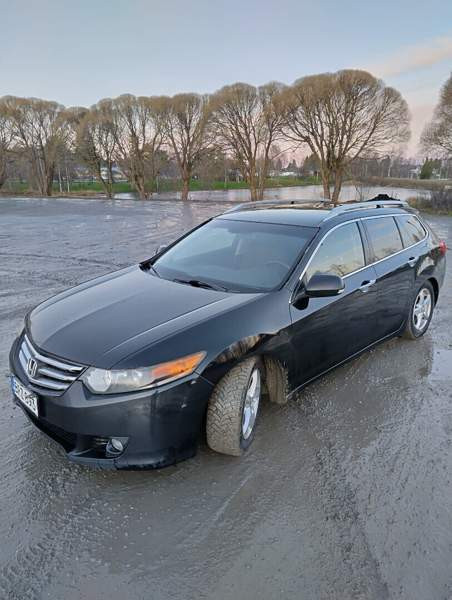 Honda Accord Sotkamo - valokuva 5