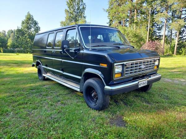 Ford Econoline Chukotskiy Avtonomnyy Okrug - valokuva 1