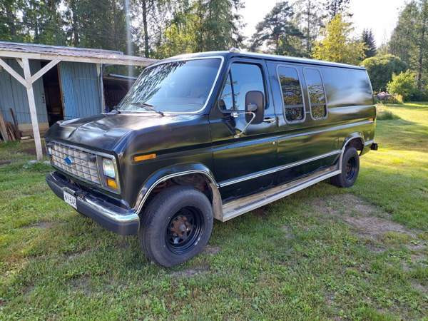 Ford Econoline Chukotskiy Avtonomnyy Okrug - valokuva 2