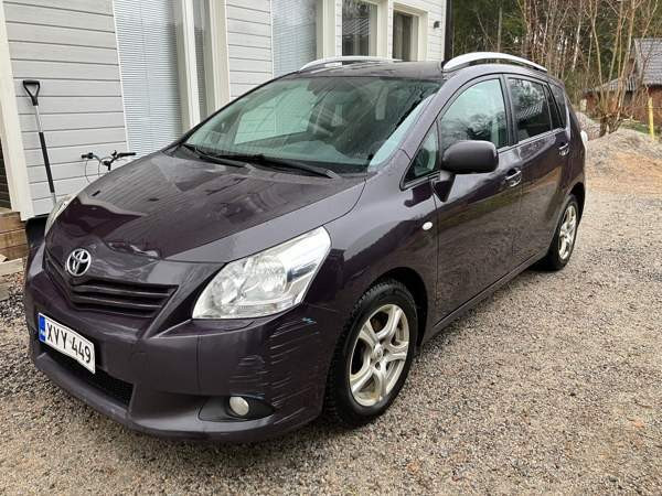 Toyota Verso Tampere - valokuva 2