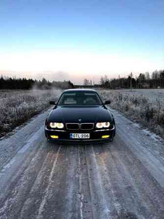 BMW 730 Kannus