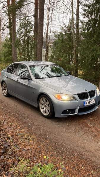 BMW 320 Forssa - valokuva 3