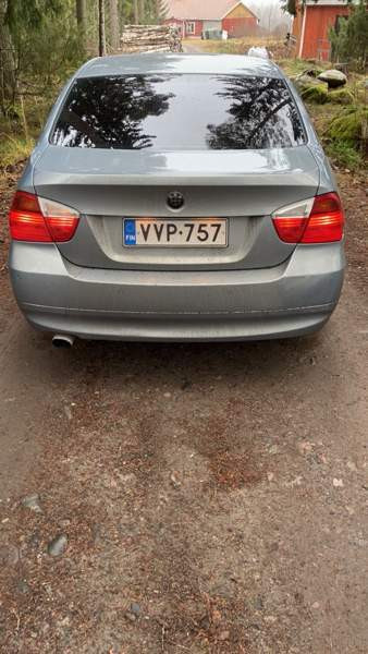 BMW 320 Forssa - valokuva 5