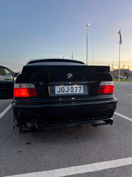 BMW 320 Hyvinkää - valokuva 4