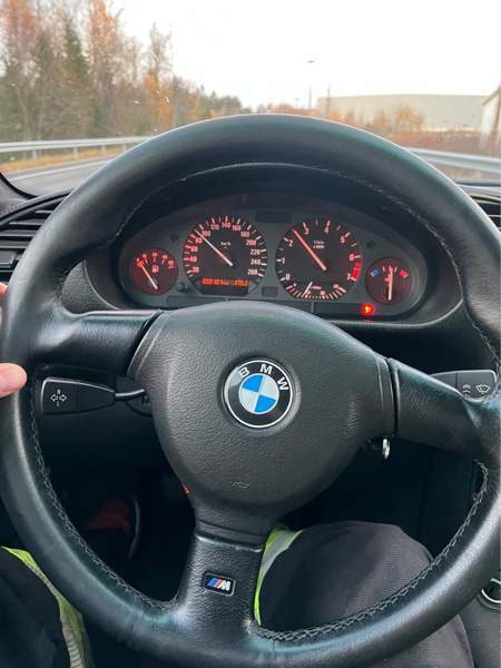 BMW 320 Hyvinkää - valokuva 8