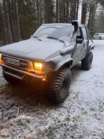 Toyota Hilux Sodankylä - изображение 1