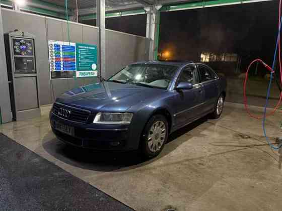 Audi A8 Haemeenlinna