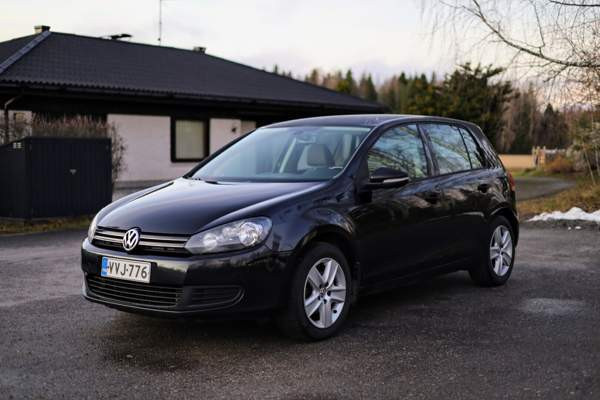 Volkswagen Golf Kärkölä - valokuva 3