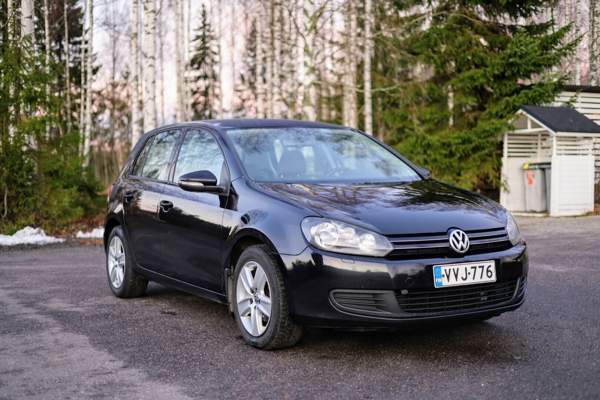 Volkswagen Golf Kärkölä - valokuva 1