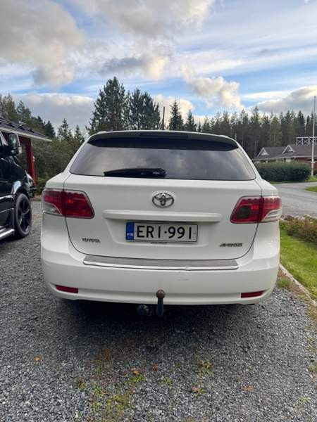 Toyota Avensis Kauhajoki - изображение 3