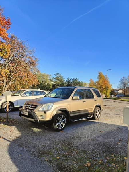 Honda CR-V Turtkul - valokuva 3