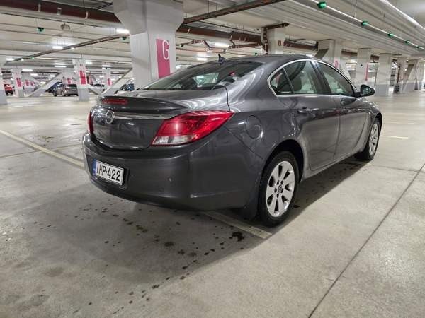 Opel Insignia Nurmijärvi - valokuva 3