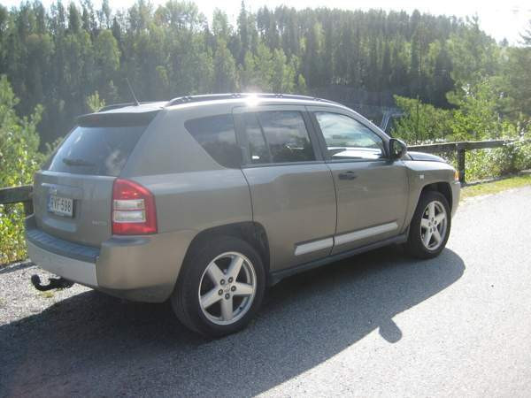 Jeep Compass Nokia - valokuva 3