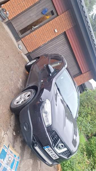 Nissan Qashqai+2 Raahe - valokuva 2