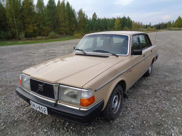 Volvo 240 Kajaani - valokuva 2