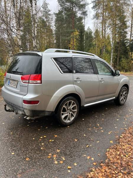 Citroen C-Crosser Luga - valokuva 1