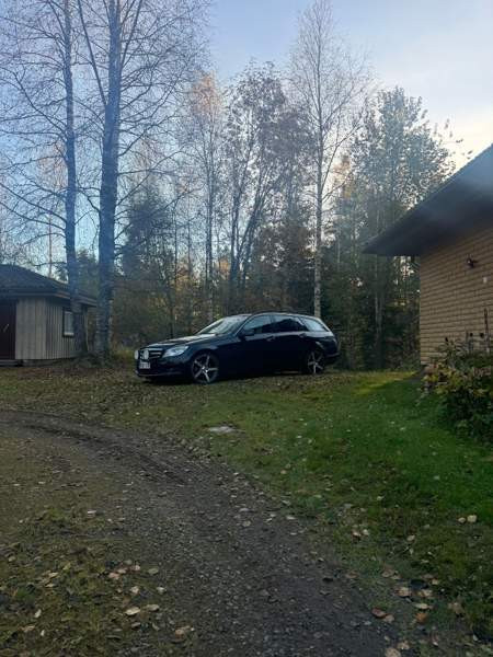 Mercedes-Benz C Vaala - изображение 1