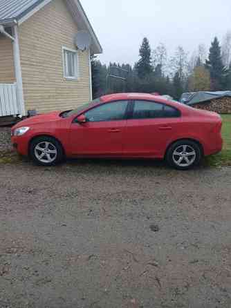 Volvo S60 Vieremä
