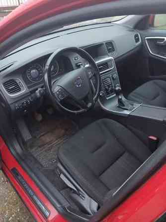 Volvo S60 Vieremä