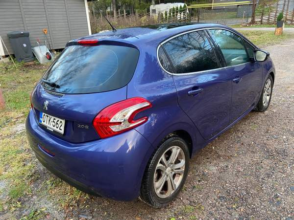 Peugeot 208 Vihti - valokuva 7