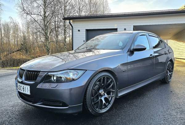 BMW 320 Oulunsalo - valokuva 2