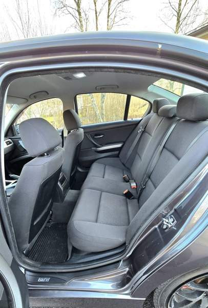 BMW 320 Oulunsalo - valokuva 7