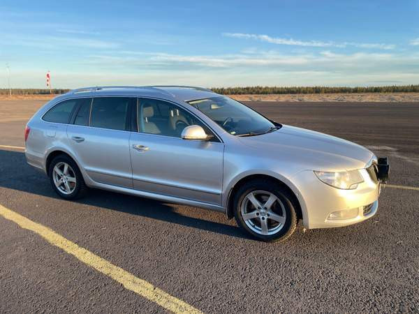 Skoda Superb Sodankylä - valokuva 1