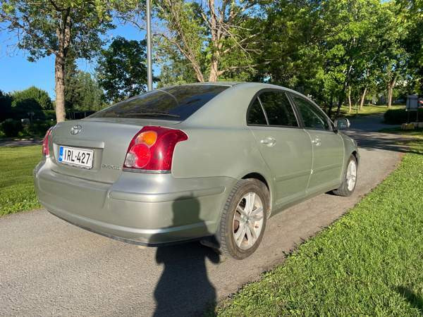 Toyota Avensis Valkeakoski - valokuva 4