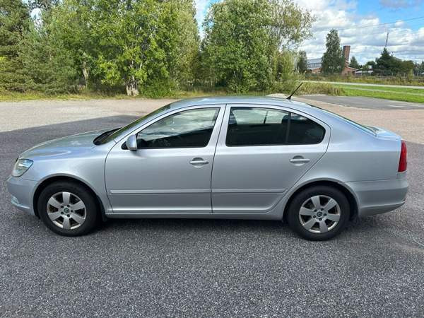 Skoda Octavia Pöytyä - valokuva 3