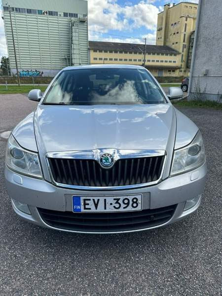 Skoda Octavia Pöytyä - valokuva 1