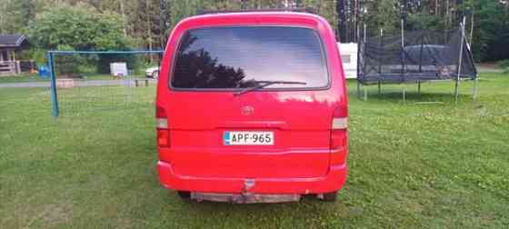 Toyota Hiace Ugleural'skiy