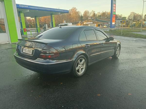 Mercedes-Benz E Турткуль - изображение 4