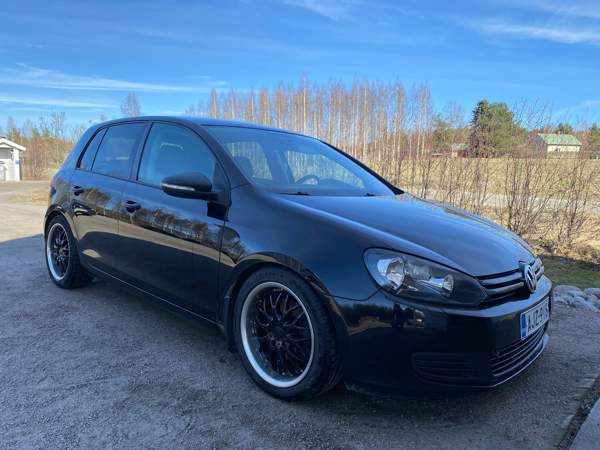 Volkswagen Golf Äänekoski - valokuva 3