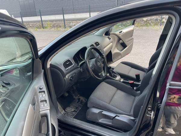 Volkswagen Golf Äänekoski - valokuva 5