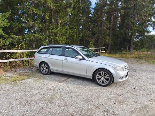 Mercedes-Benz C Keminmaa - valokuva 3