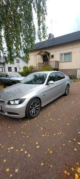 BMW 325 Helsinki - valokuva 2