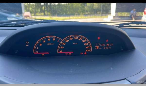 Toyota Yaris Espoo - valokuva 8