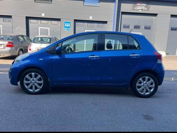 Toyota Yaris Espoo - valokuva 4