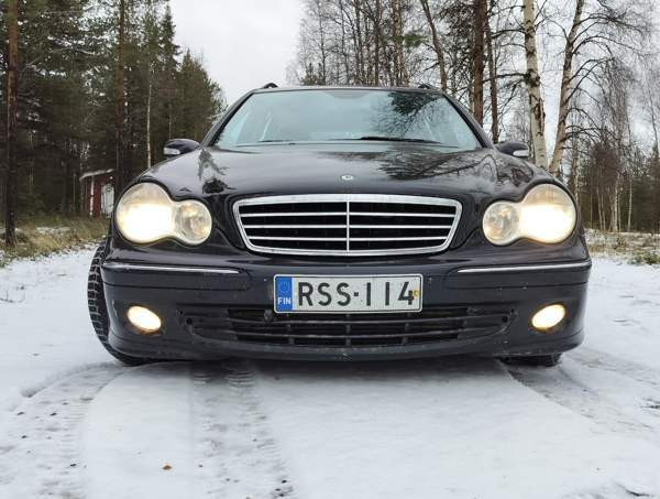 Mercedes-Benz C Muonio - valokuva 5