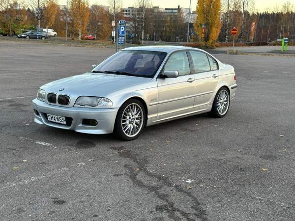 BMW 330 Tampere - valokuva 2