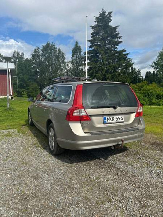 Volvo V70 Vihanti - valokuva 2