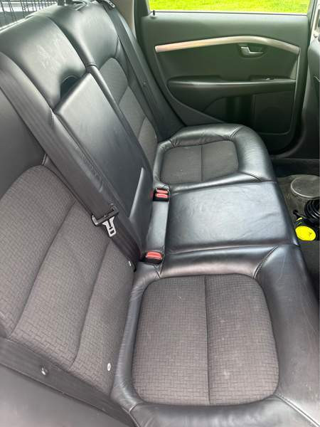 Volvo V70 Vihanti - valokuva 6