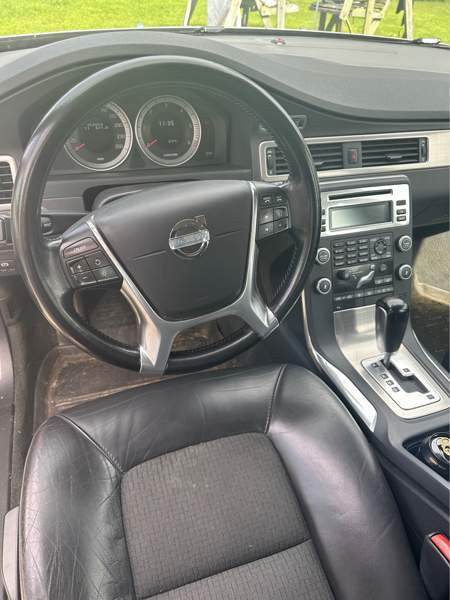 Volvo V70 Vihanti - valokuva 4