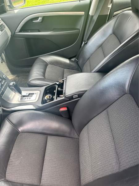 Volvo V70 Vihanti - valokuva 5