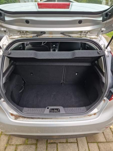 Ford Fiesta Helsinki - valokuva 6