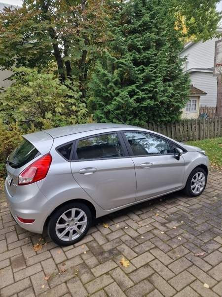 Ford Fiesta Helsinki - valokuva 2