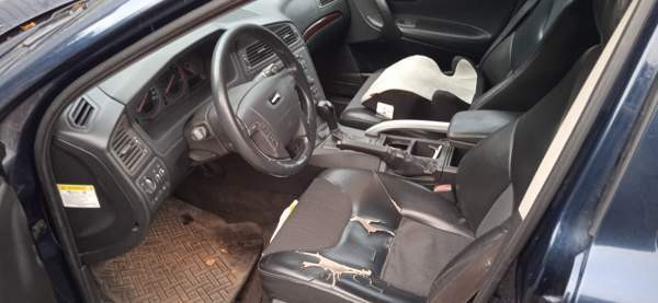 Volvo XC70 Glebychevo - valokuva 2