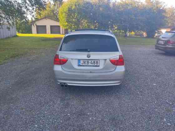 BMW 330 Kemin