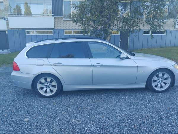 BMW 330 Kemin - valokuva 2