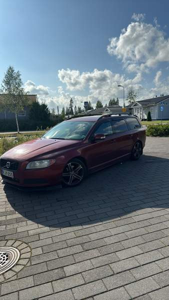 Volvo V70 Järvenpää - valokuva 4